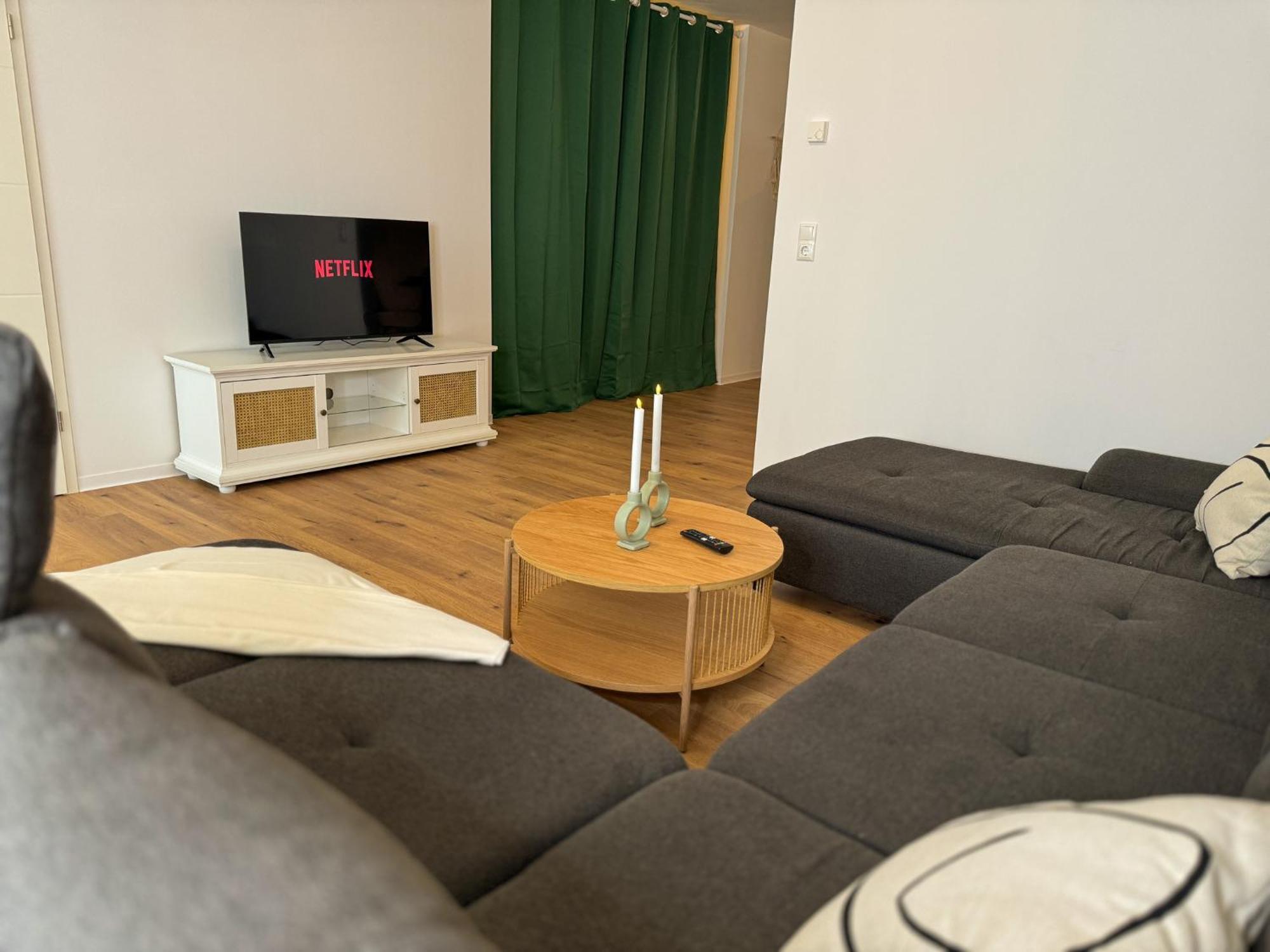 Home Inn Apartments - 203 Minden  Eksteriør billede